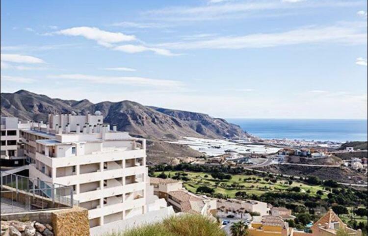 Apartamentos Deluxe Roquetas De Mar Con Golf Y Piscina Climatizada, Parking Privado Vícar Dış mekan fotoğraf